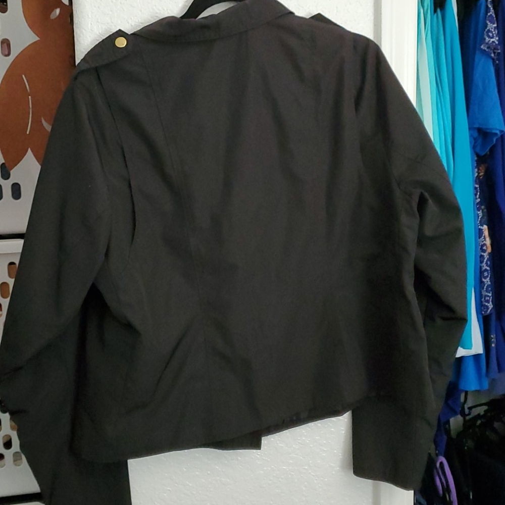 Jacket - Picture 2 of 2